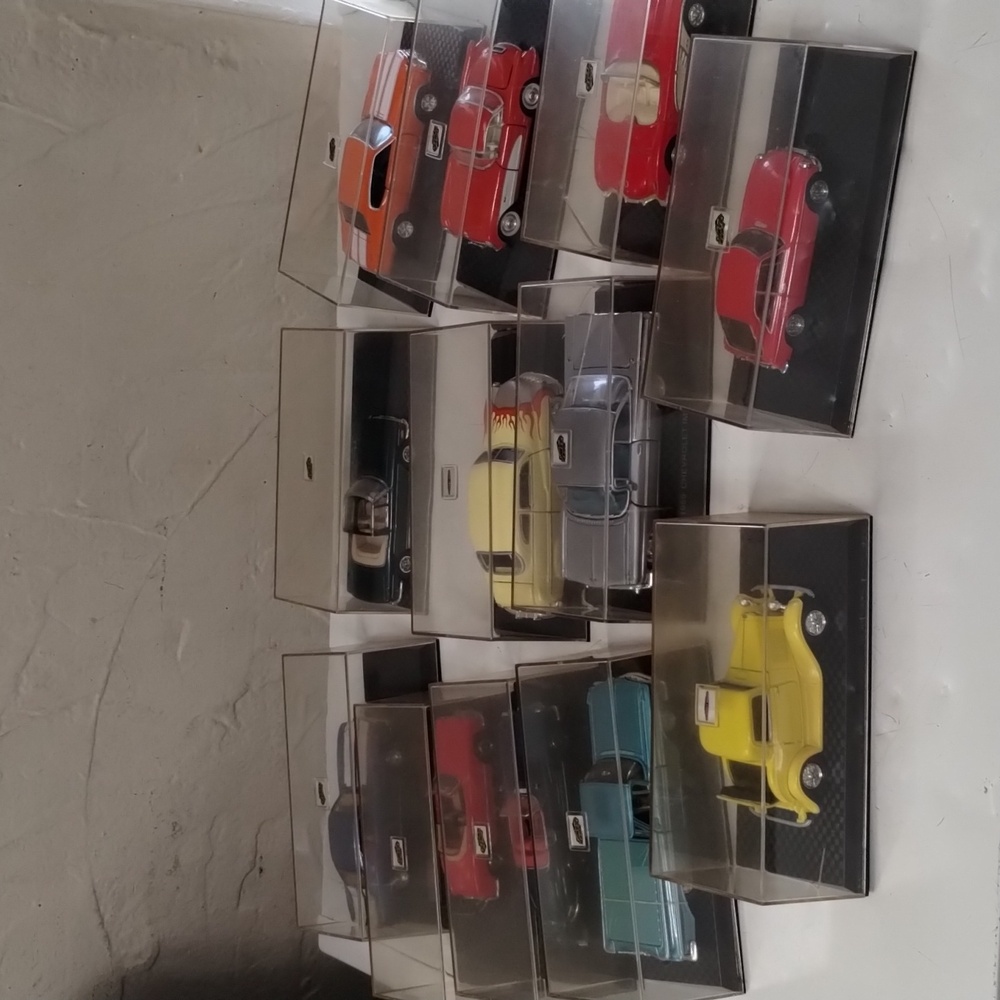 Lot of 13 Vintage Metal Ertl & Matchbox Cars in Plastic Model Cases!